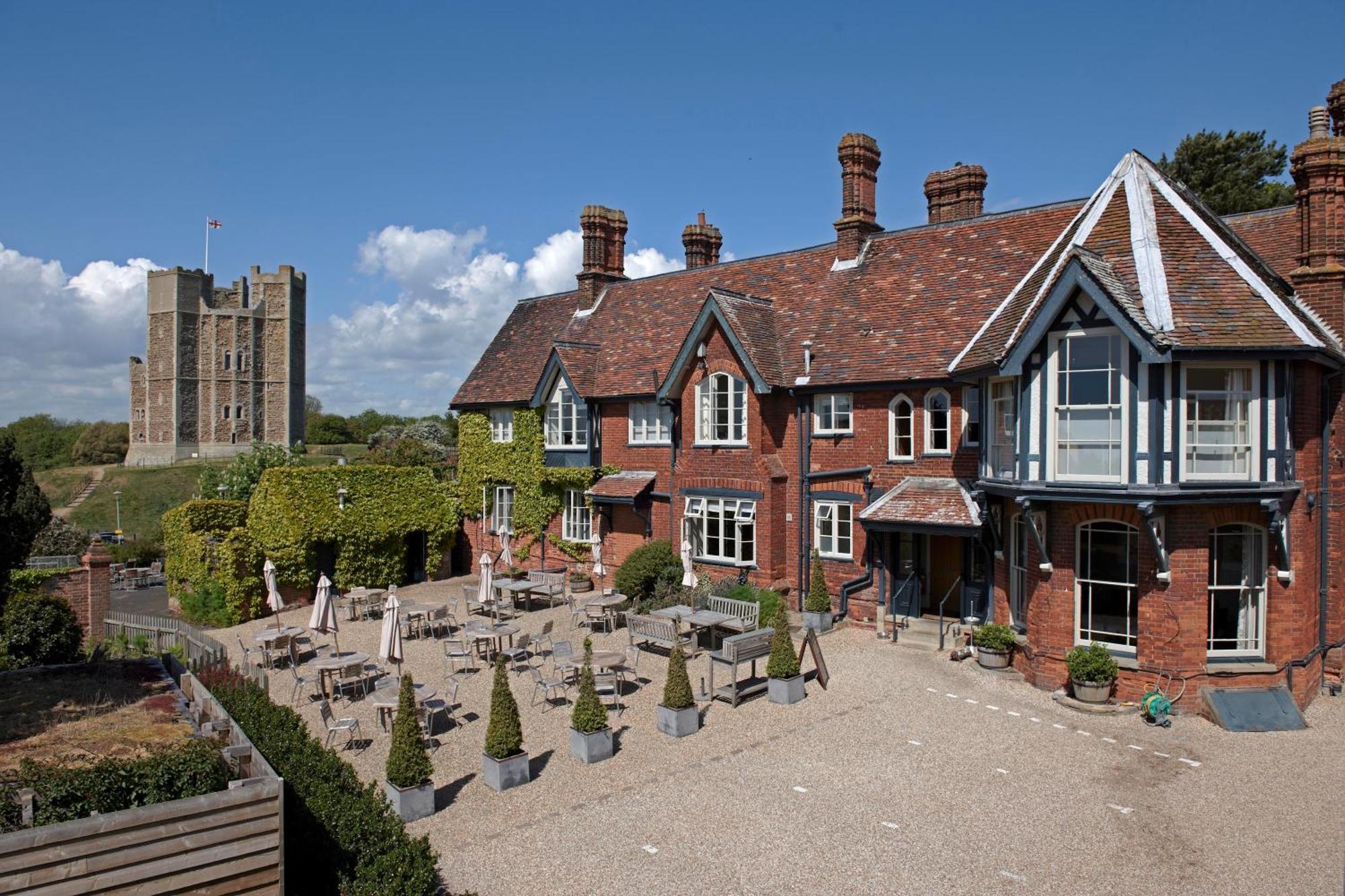 Crown And Castle Hotell Orford Eksteriør bilde