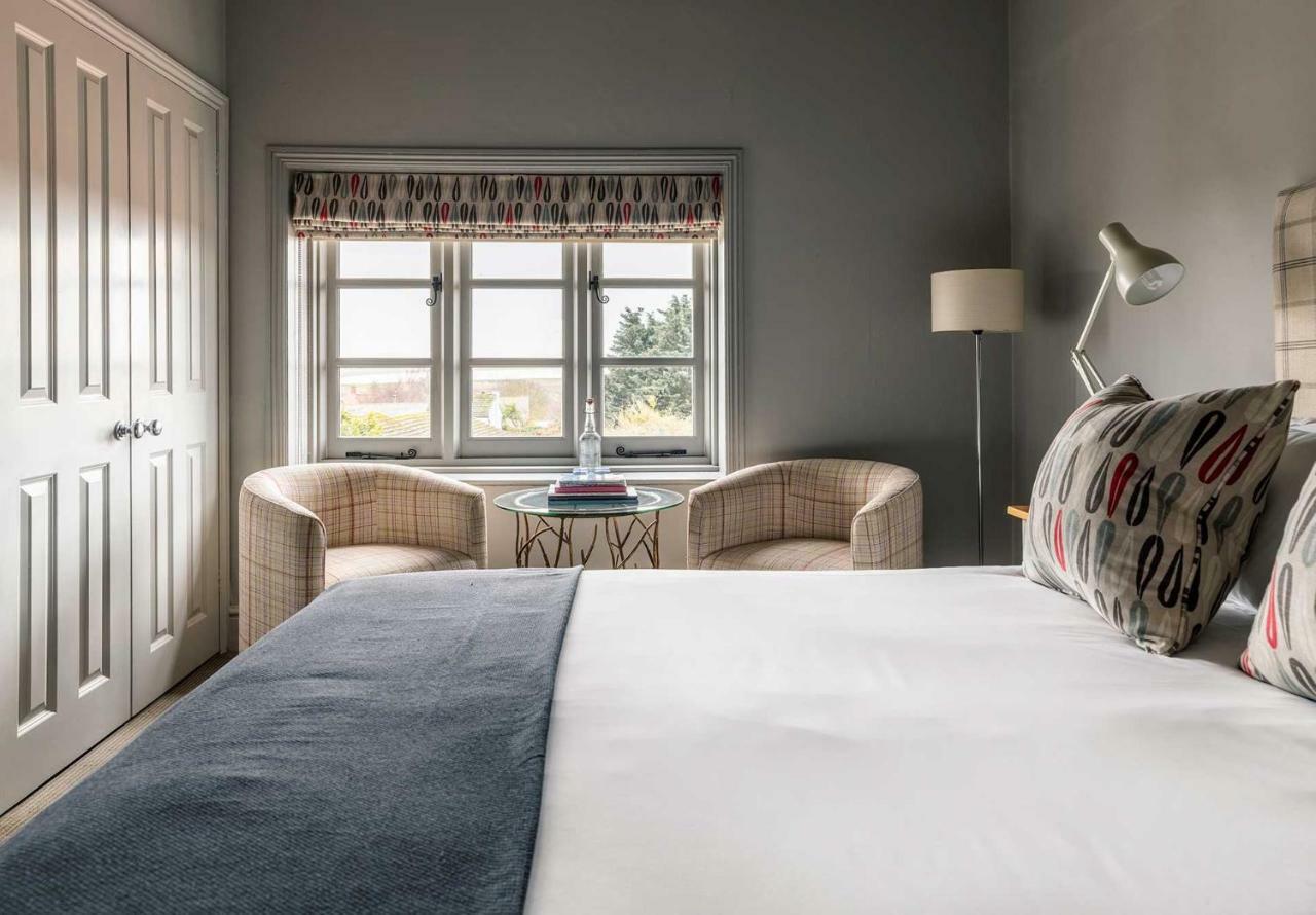 Crown And Castle Hotell Orford Eksteriør bilde